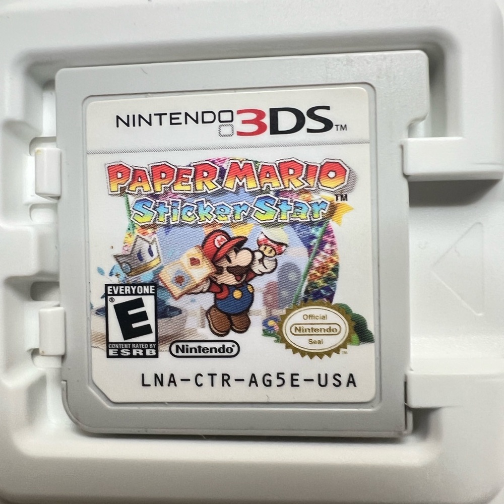 Nintendo 3DS Paper Mario: Sticker Star - Red and Yellow Adventure - Picture 3 of 5